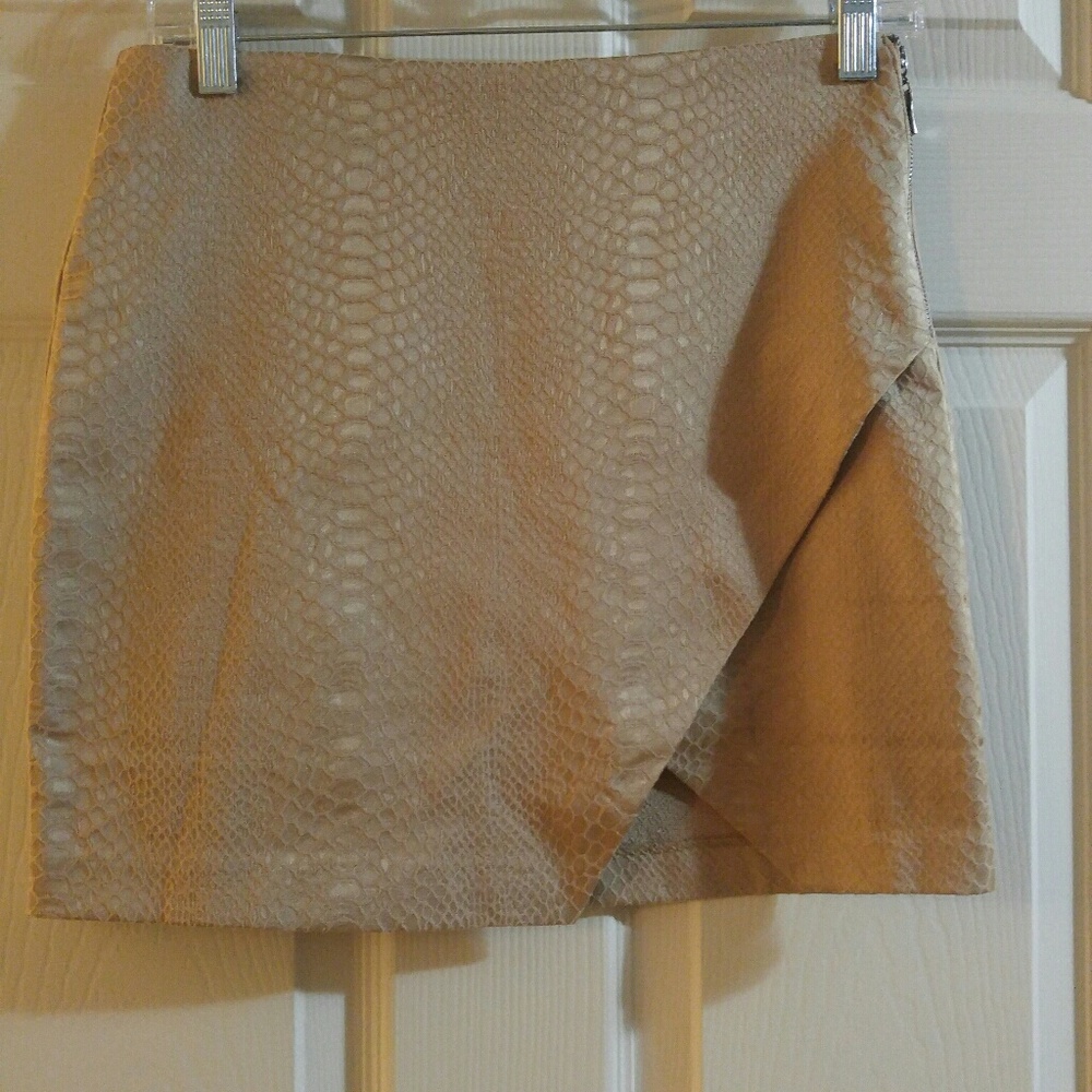 Bundle 3/$20. Ya Ya Club tan mini skirt